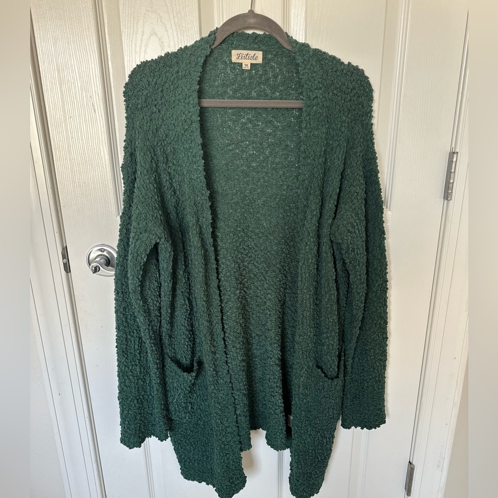 Woman’s Cardigan